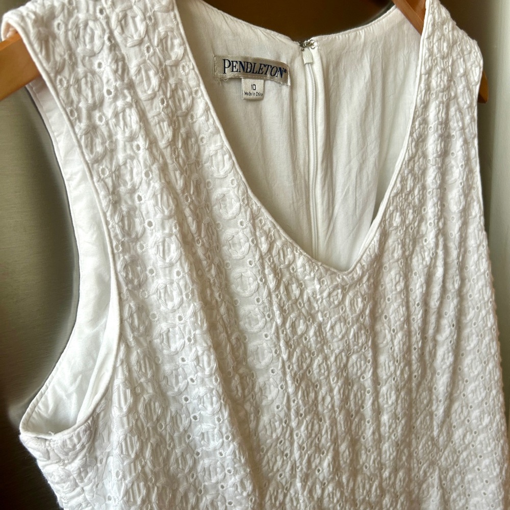 Pendleton White Eyelet Dress Size 10 Cotton Sleeveless A-Line Summer - Picture 3 of 5